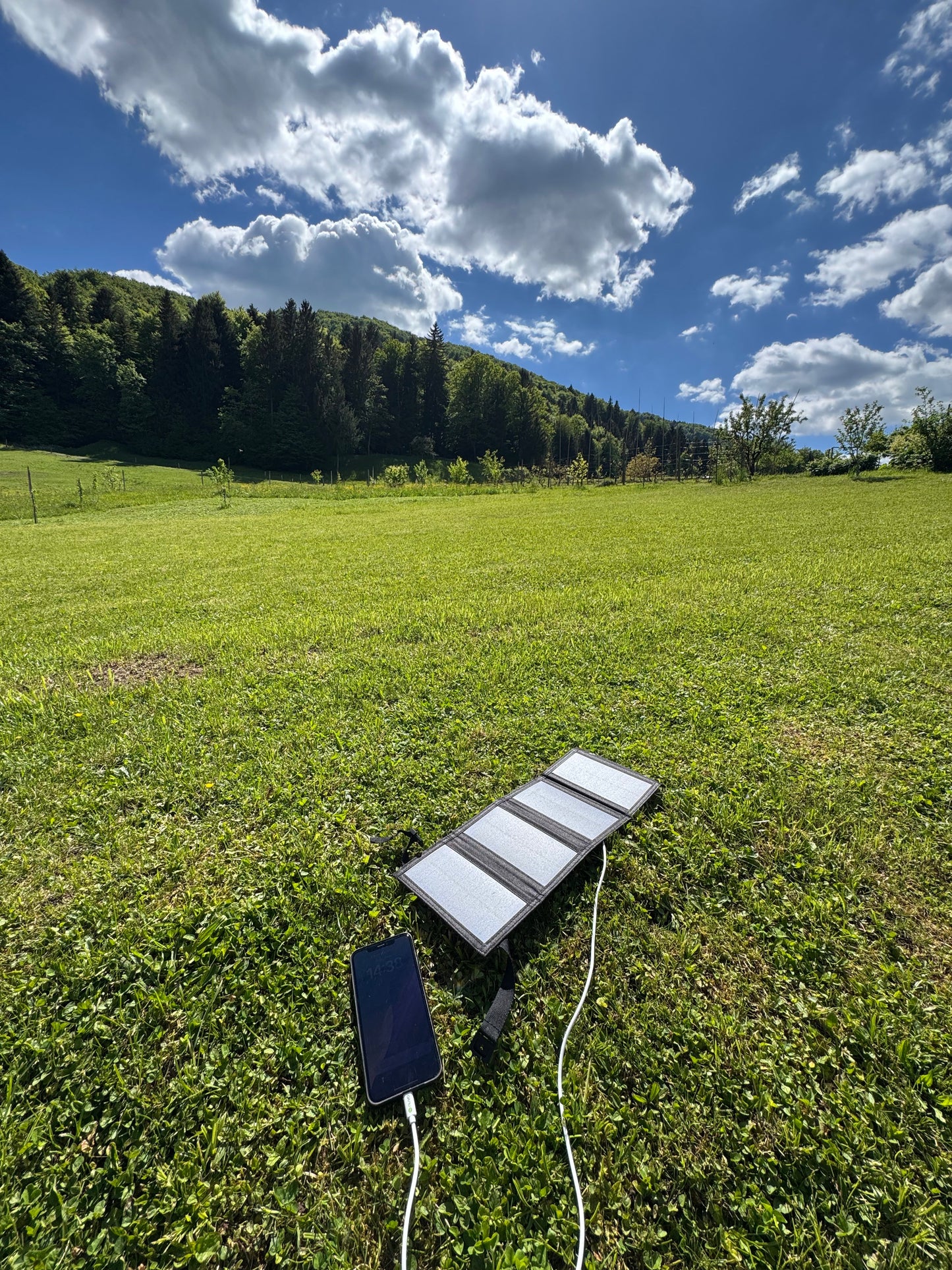 🔥$29.99—Today Only! Foldable Solar Charger✨⚡️—Perfect for Outdoor Camping, Fishing, and Hiking Enthusiasts